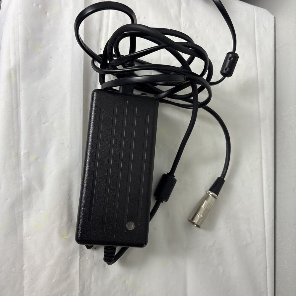 Class 2 Battery Charger for Zinger Power Wheelchairs 36v HP1202L3(2A)